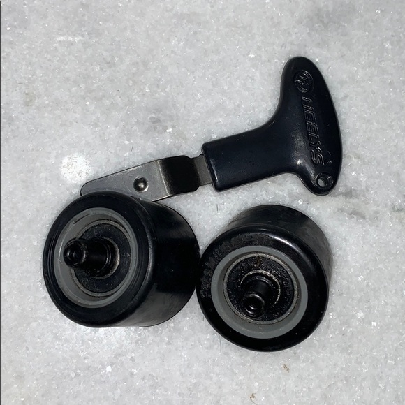 Heelys Double Threat 7605 black/ white sz 5 - Picture 4 of 5